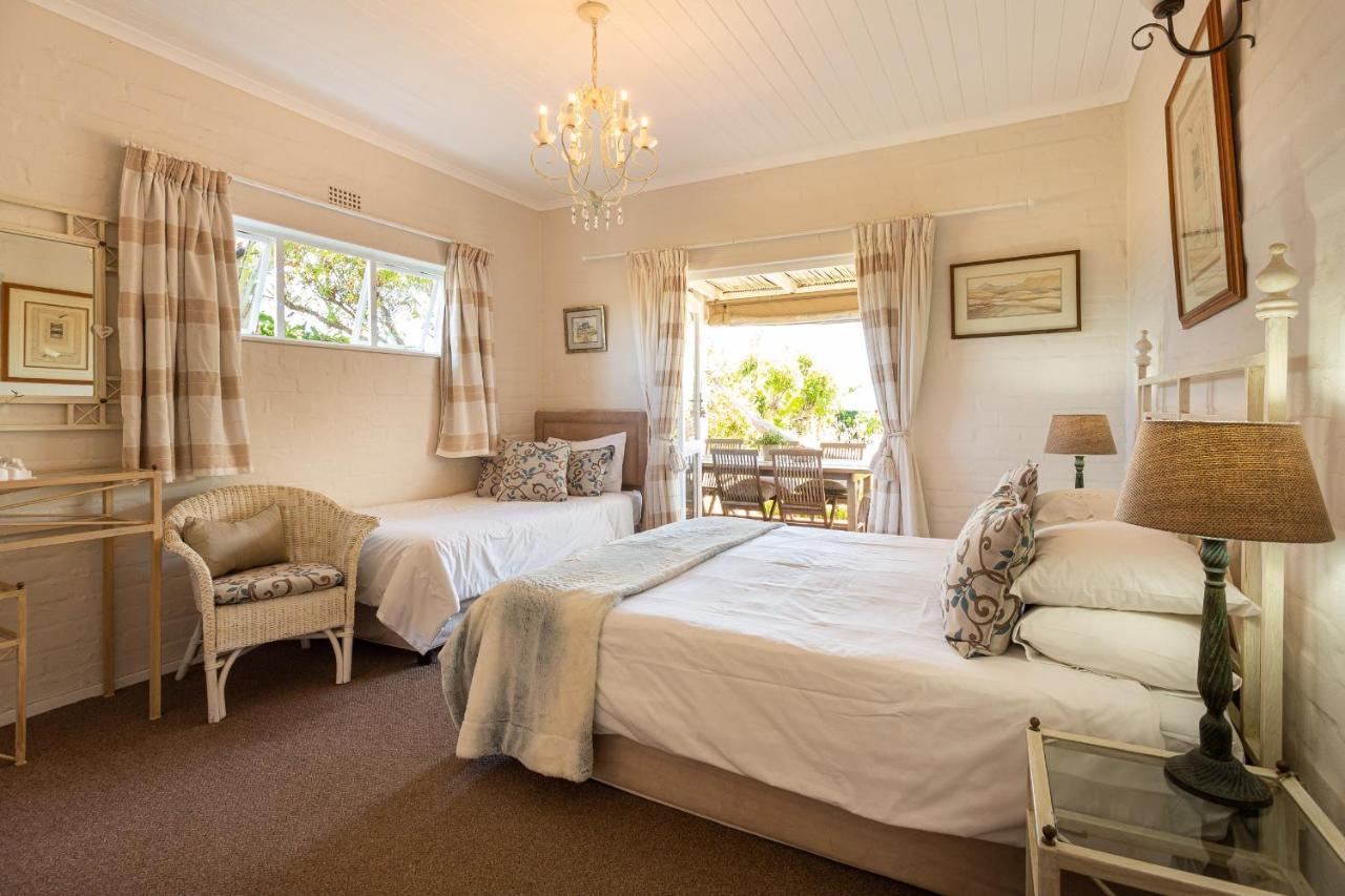 Guinea Fowl House Hotel Kommetjie Kültér fotó